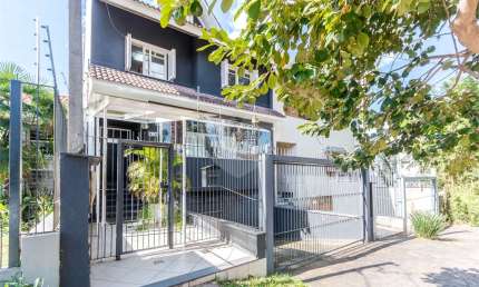 Casa com 3 quartos à venda em Chácara Das Pedras - RS