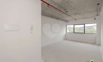 Sala comercial à venda na Rua Coronel Aparício Borges, Teresópolis, Porto Alegre