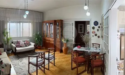 Apartamento com 2 quartos à venda em Petrópolis - RS