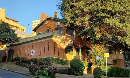 Casa com 4 quartos à venda na Rua Amélia Teles, Petrópolis, Porto Alegre
