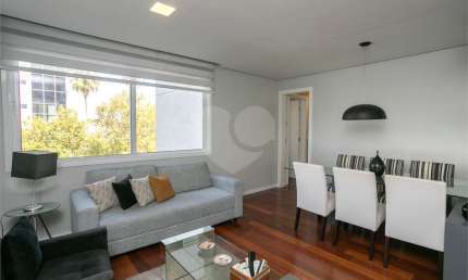 Apartamento com 3 quartos para locação em Floresta - RS