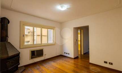 Apartamento com 3 quartos à venda em Centro Histórico - RS