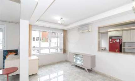 Apartamento com 1 quartos para locação em Menino Deus - RS