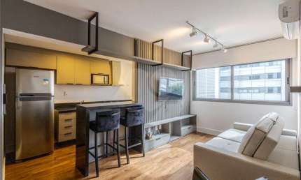 Apartamento com 1 quartos para locação em Chácara Das Pedras - RS