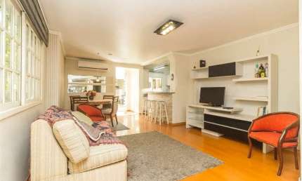 Casa com 3 quartos à venda ou para locação em Petrópolis - RS