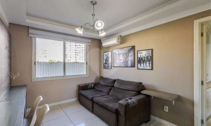 Apartamento com 2 quartos para locação em Petrópolis - RS