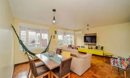 Apartamento com 3 quartos para locação em Higienópolis - RS