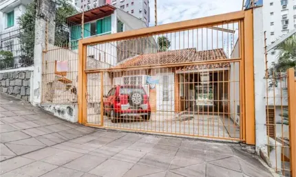 Casa com 2 quartos à venda na Rua Ramiro Barcelos, Independência, Porto Alegre