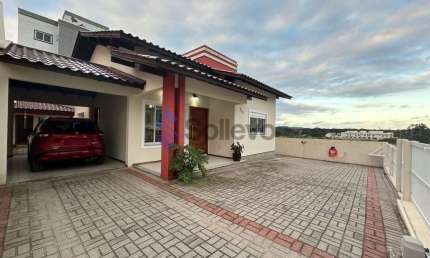 Casa com 2 quartos à venda no Village, Imbituba 