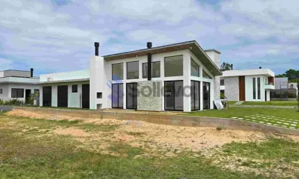 Casa com 3 quartos à venda na Praia do Ouvidor, Garopaba 