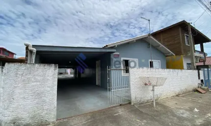 Casa à venda no bairro Vila Nova Alvorada - Imbituba/SC