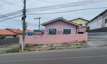 Casa à venda no bairro Vila Nova Alvorada - Imbituba/SC