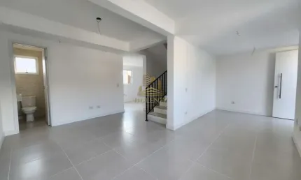 Casa com 3 quartos à venda na Rua Rolando Salin Zappa Mansur, 354, Barreirinha, Curitiba, 146 m2 por R$ 589.000