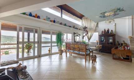 Casa de condominio em Sao Francisco  com 4 suites e vista total mar