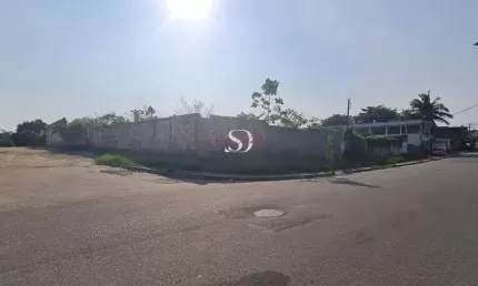 Terreno à venda com 3.000 m², de esquina, plano, murado em Vista Alegre S/G