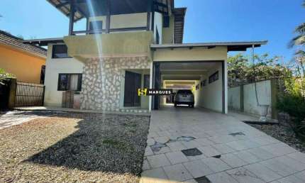 Casa para aluguel, 3 quartos, 1 suíte, 1 vaga, Guanabara - Joinville/SC