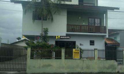 Casa com 2 quartos à venda na Rua Passo Fundo, Fátima, Joinville