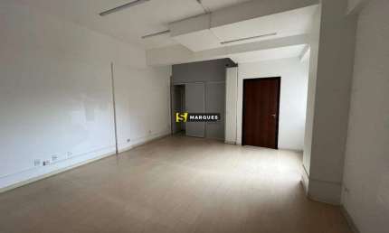 Sala comercial à venda na Rua Lages, Centro, Joinville