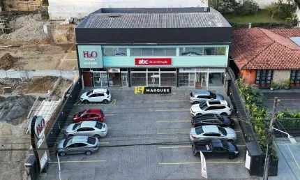 Sala comercial para alugar na Rua Gothard Kaesemodel, Anita Garibaldi, Joinville