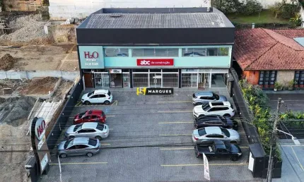 Sala comercial para locação no bairro anita garibaldi com 120m², comece agora a realização do seu sonho abrindo seu próprio negócio.
