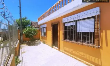 Casa com 2 quartos à venda na Rua André Puente, 51, Três Vendas, Pelotas