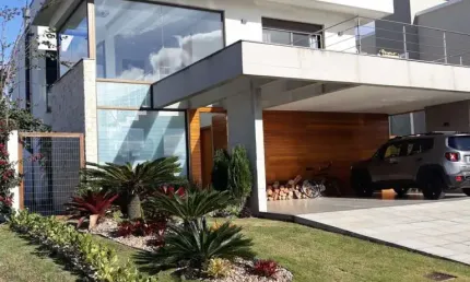 Casa Alto Padrão para Venda em Laranjal Pelotas-RS - 1423