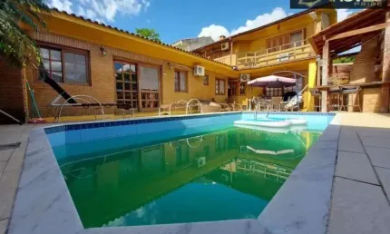 Casa com 4 quartos à venda no Centro, Pelotas , 360 m2 por R$ 2.150.000
