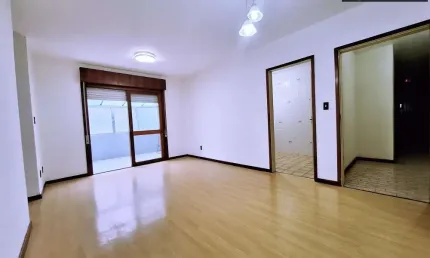 Amplo Apartamento à Venda próximo da Dom Joaquim Pelotas-RS