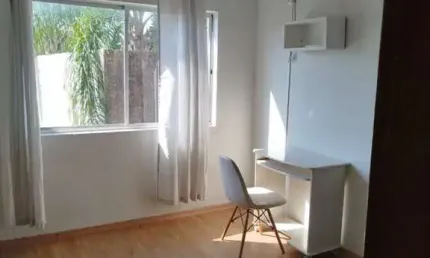 Apartamento semi mobiliado Aluguel próximo Fórum Pelotas-RS