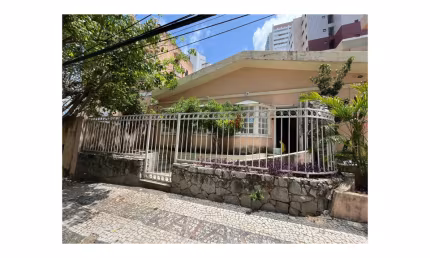 Casa com 6 quartos à venda na Rua Barão de Aracati, 433, Meireles, Fortaleza