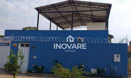 Casa com 2 dormitórios à venda, 180 m² por R$ 350.000,00 - Karfan - Itumbiara/GO