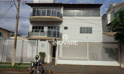 Casa com 3 dormitórios à venda, 317 m² por R$ 1.600.000,00 - Setor Central - Itumbiara/GO