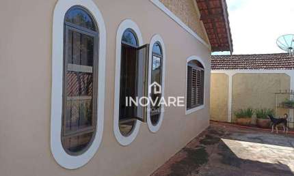 Casa com 3 dormitórios à venda, 200 m² por R$ 380.000,00 - Setor Afonso Pena - Itumbiara/GO