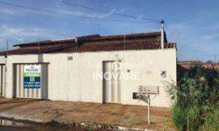 Casa com 3 dormitórios à venda, 200 m² por R$ 420.000 - Alto do Trindade - Itumbiara/GO