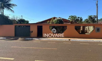 Casa com 3 dormitórios à venda, 208 m² por R$ 530.000,00 - Alvorada - Araporã/MG