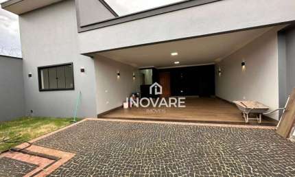 Casa com 3 dormitórios à venda, 176 m² por R$ 750.000,00 - Alto do Trindade - Itumbiara/GO