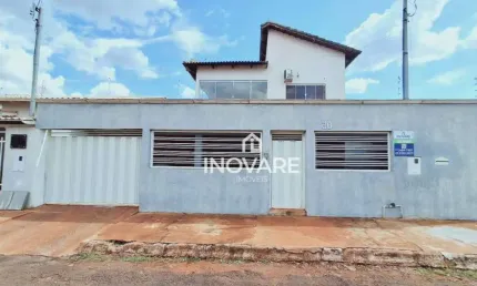 Casa com 3 dormitórios à venda, 200 m² por R$ 420.000 - Jardim das Palmeiras - Araporã/MG