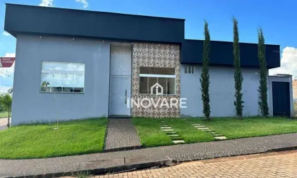 Casa com 3 dormitórios à venda, 198 m² por R$ 950.000,00 - Setor Beira Rio  - Araporã/MG