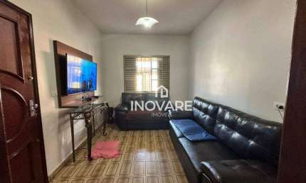 Casa com 3 dormitórios à venda, 162 m² por R$ 850.000,00 - Setor Central - Itumbiara/GO