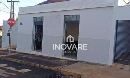 Casa com 2 dormitórios à venda, 170 m² por R$ 350.000 - Santa Ines - Itumbiara/GO