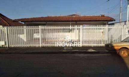Casa com 5 dormitórios à venda, 250 m² por R$ 750.000,00 - Setor Central - Itumbiara/GO