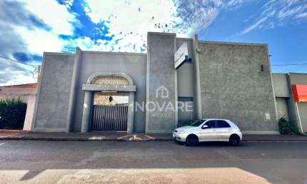 Prédio para alugar, 970 m² por R$ 16.000,00/mês - Setor Central - Itumbiara/GO