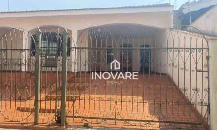 Casa com 3 dormitórios para alugar, 170 m² por R$ 4.500,00/mês - Setor Central - Itumbiara/GO