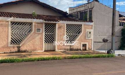 Casa com 2 dormitórios à venda, 184 m² por R$ 270.000,00 - Setor Paranaíba - Itumbiara/GO