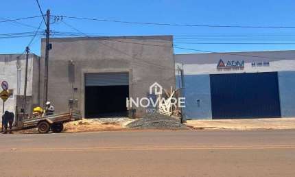 Galpão para alugar, 266 m² por R$ 4.500,00/mês - Setor Nossa Senhora da Saúde - Itumbiara/GO