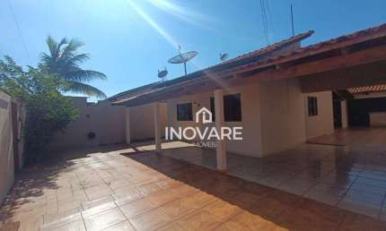 Casa com 3 dormitórios à venda, 200 m² por R$ 400.000,00 - Jardim Adelaide - Itumbiara/GO