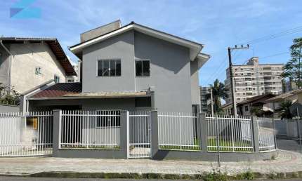 Casa com 3 quartos à venda no Salto Weissbach, Blumenau , 109 m2 por R$ 650.000