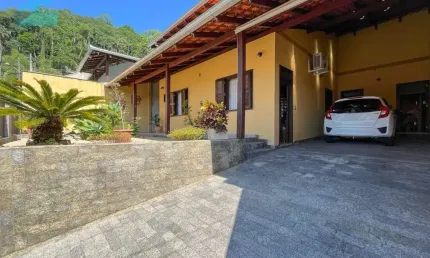 Casa com 3 quartos à venda em água verde, blumenau , 279 m2 por r$ 740.000