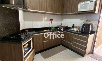 Casa com 3 quartos à venda, 120 m² por R$ 525.000 - Parque dos Pirineus - Anápolis/GO