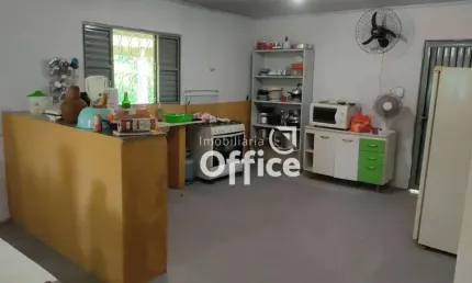 Chácara com 3 dormitórios à venda, 11800 m² por R$ 350.000,00 - Br - Anápolis/GO